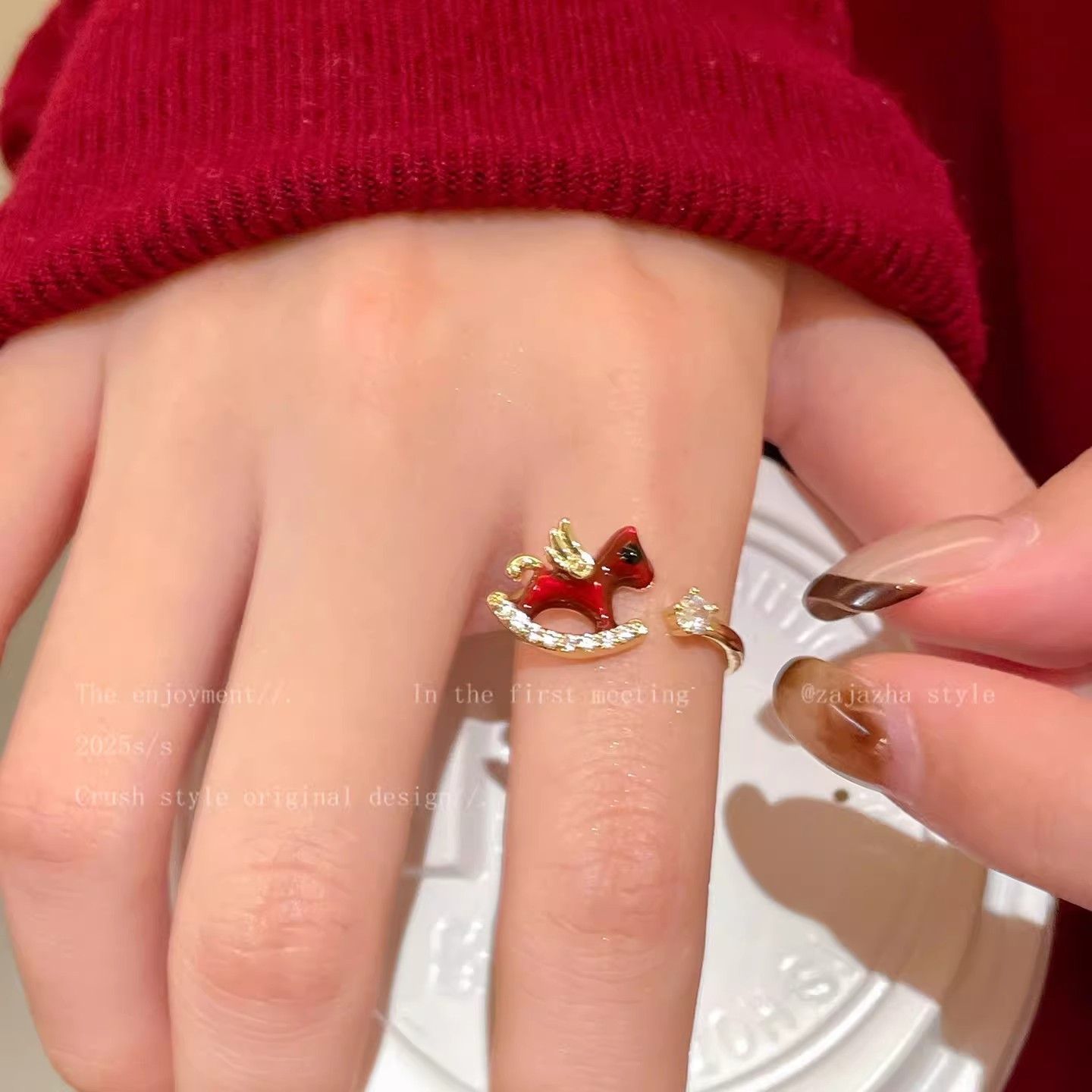 Wearsmartii Women'S Sweet Red Enamel Pony Ring With Sparkling Diamonds