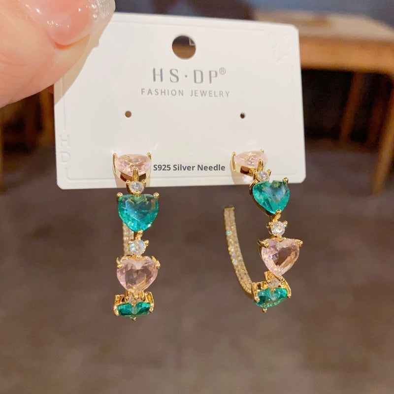 Wearsmartii Colored Loving Heart C- Shaped Ear Ring