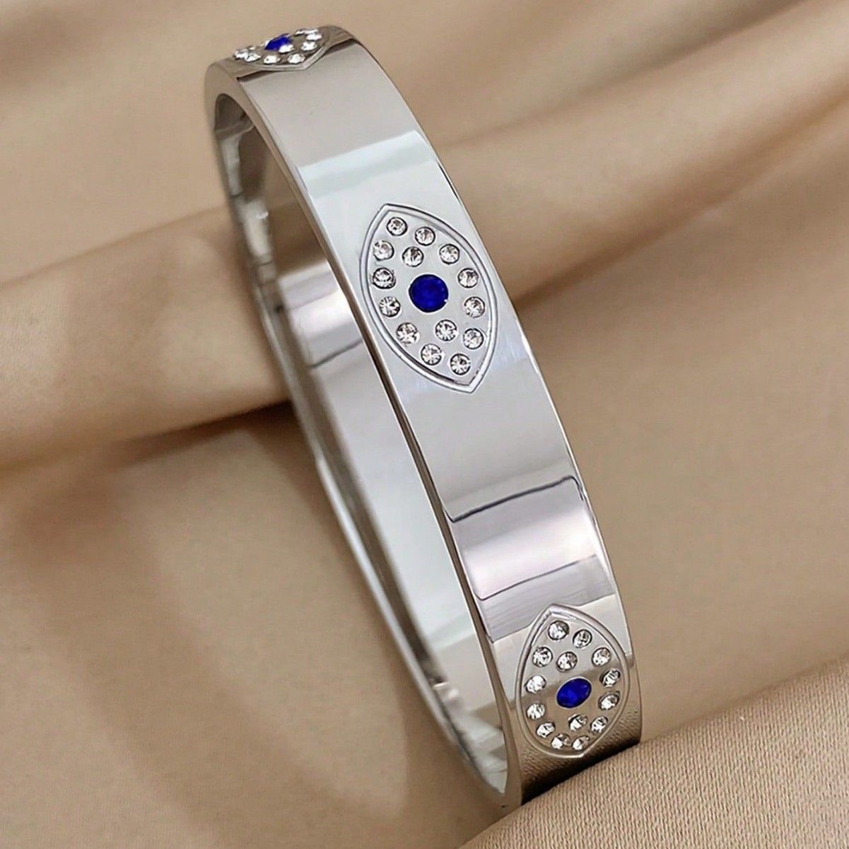 Wearsmartii Affordable Luxury Titanium Steel Bracelet