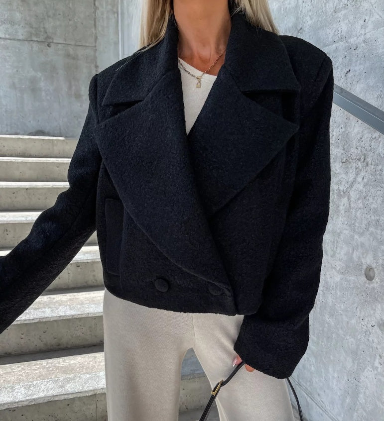 Trendy Woolen Cropped Oversized Coat With A Stand-up Collar In A Solid Color