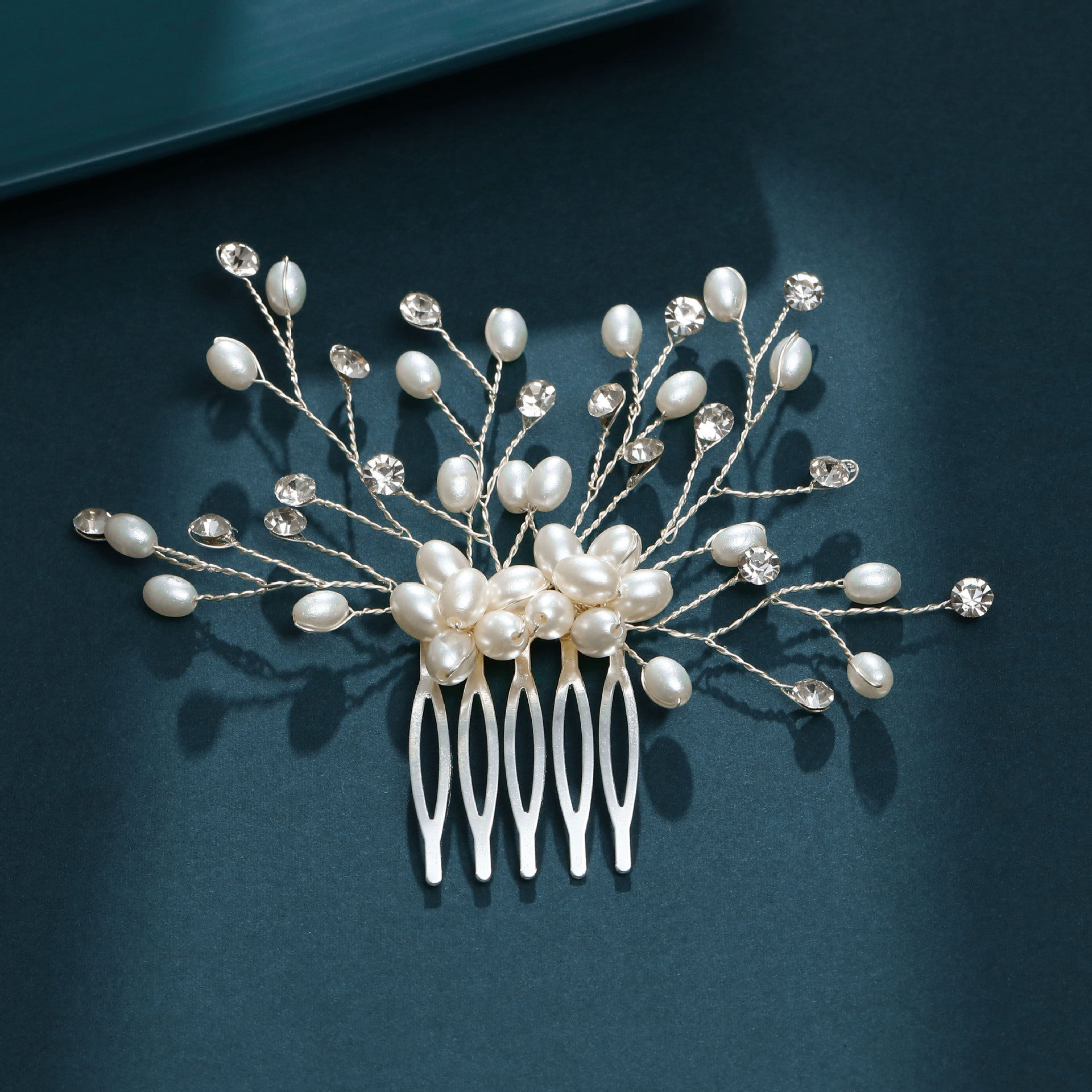 Wearsmartii Elegant Floral Leaf Pearl And Rhinestone Hair Comb For Weddings