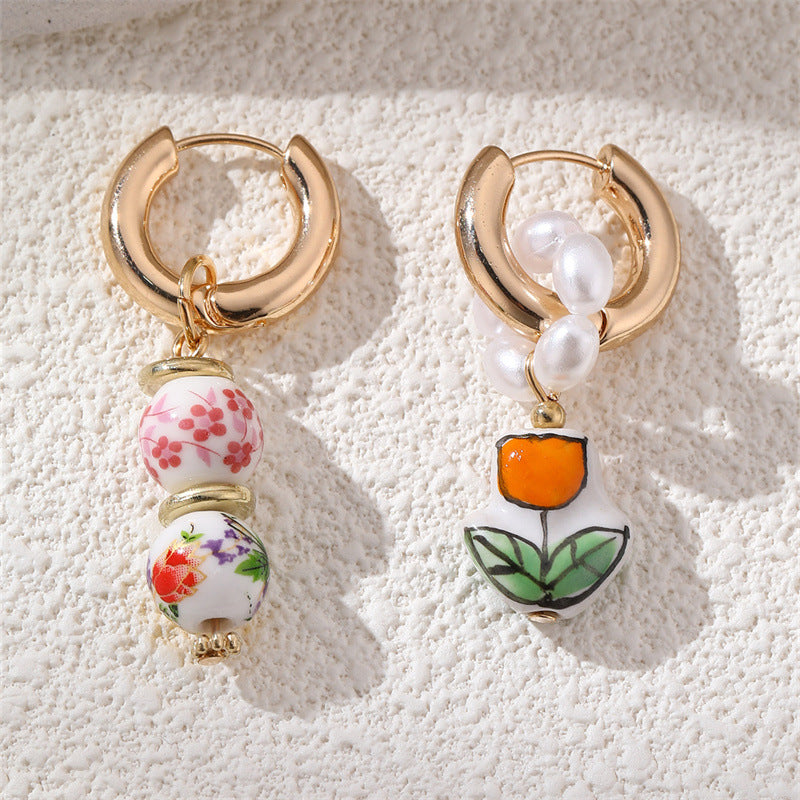 Wearsmartii Blue and White Porcelain Floral Pearl Earrings - Vintage Copper Clip-on Ear Clips