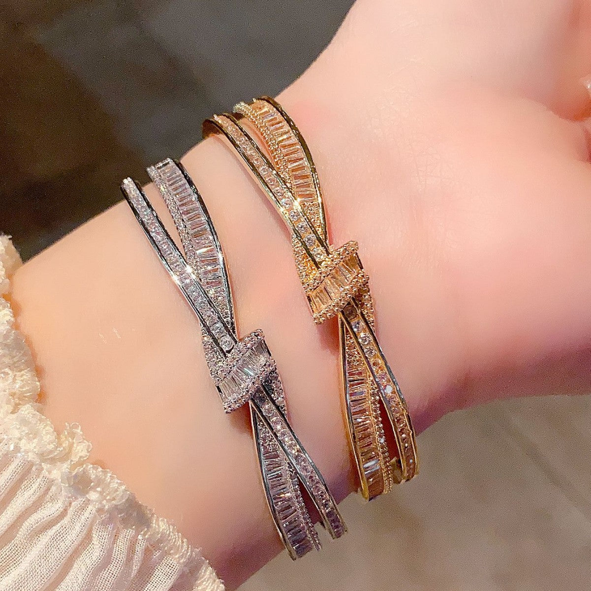 Affordable Luxury Diamond-studded All-matching Bestie Bracelet