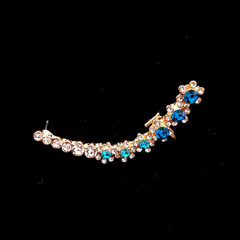 Wearsmartii Sweet Snowflake Ear Cuffs - Fashion Stud Earrings and Non-Pierced Cuffs