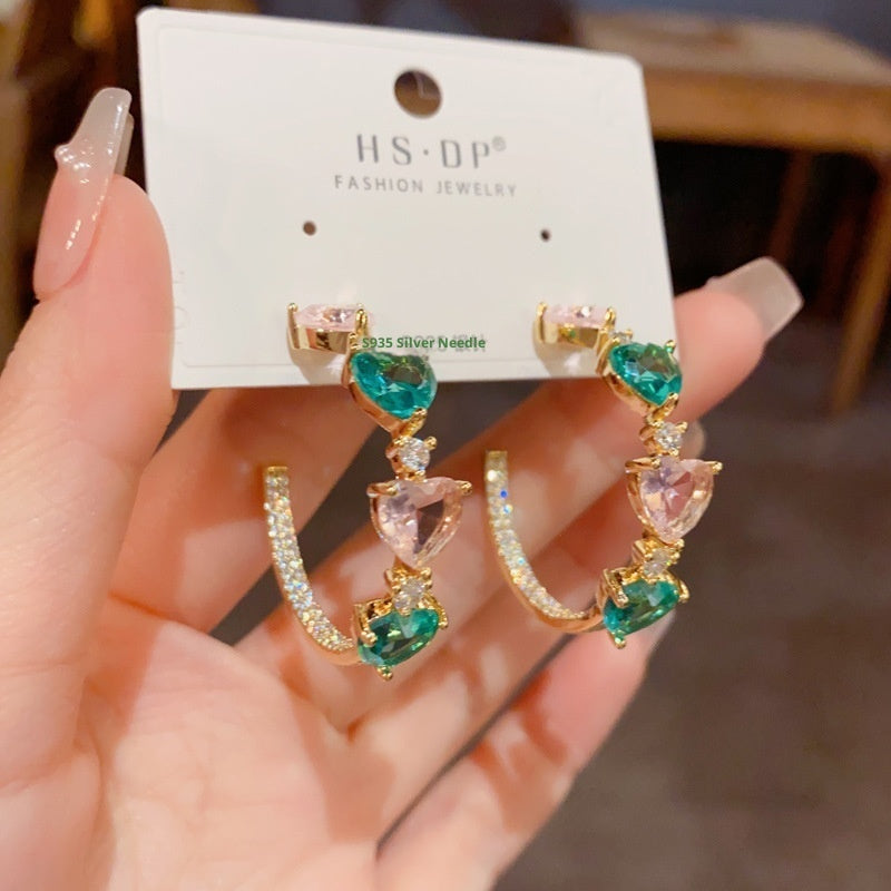 Wearsmartii Colored Loving Heart C- Shaped Ear Ring